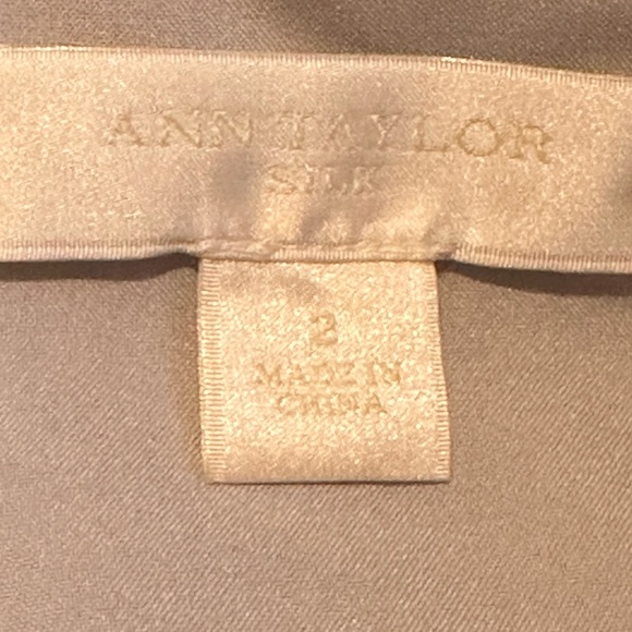 Ann Taylor Straples Light Gray Heart Shape Neckline Empire Waist Mini Dress SZ 2 - Picture 10 of 16